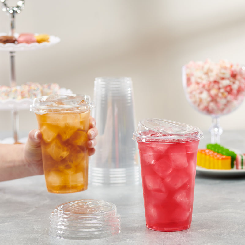 20oz Crystal Clear Plastic Cups With Dome lids and Paper Straws